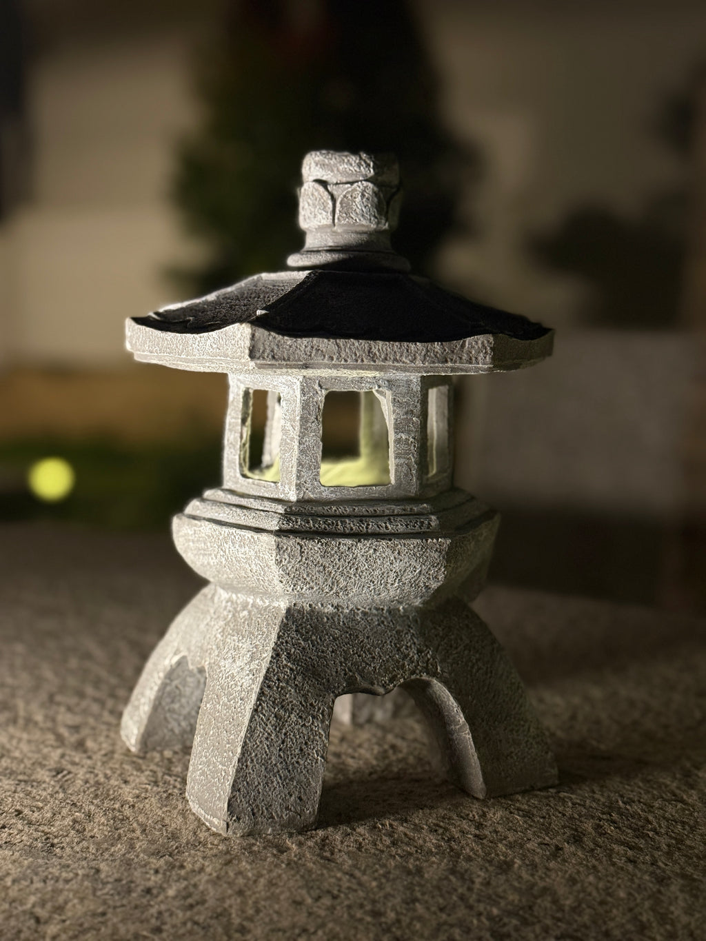 ZenGlow Pagoda Solar Light - SingleTier Roof