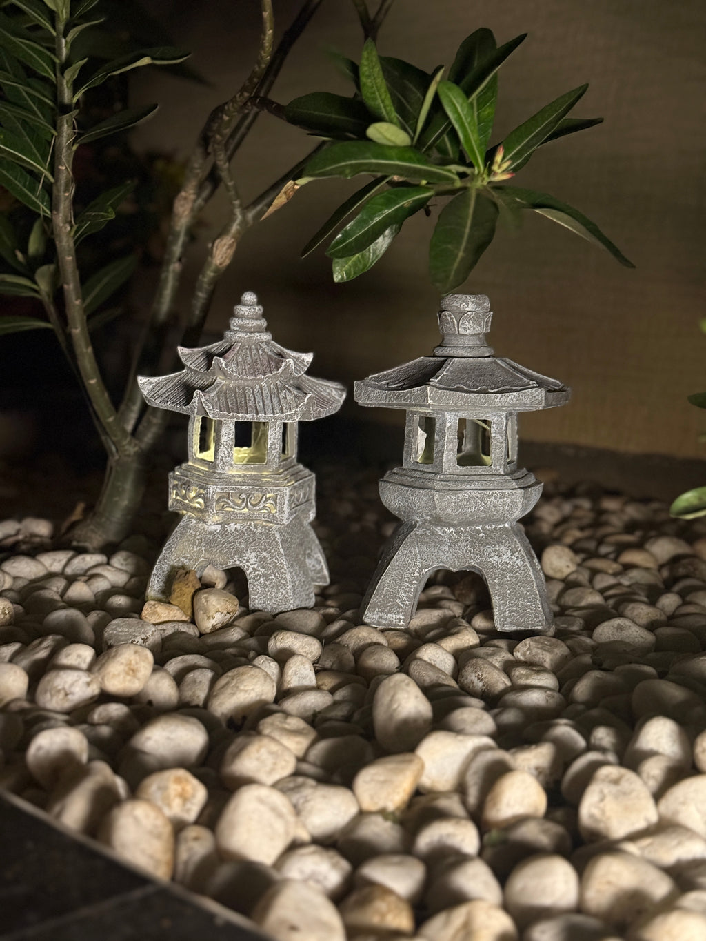 ZenGlow Pagoda Solar Light - SingleTier Roof